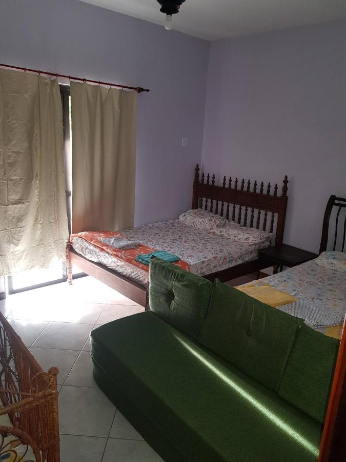 Belissima Casa Em Itauna A 300 Metros Da Praia 萨夸雷马 外观 照片